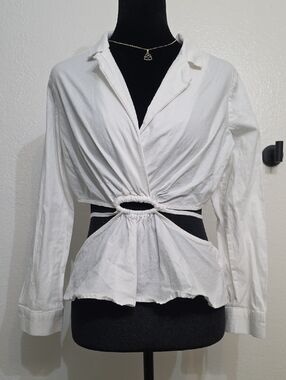 O.L.M. White Cutout Long-Sleeve Blouse